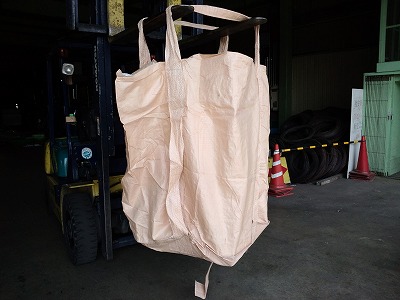 �V�i�t���R���S�̗̂l�q